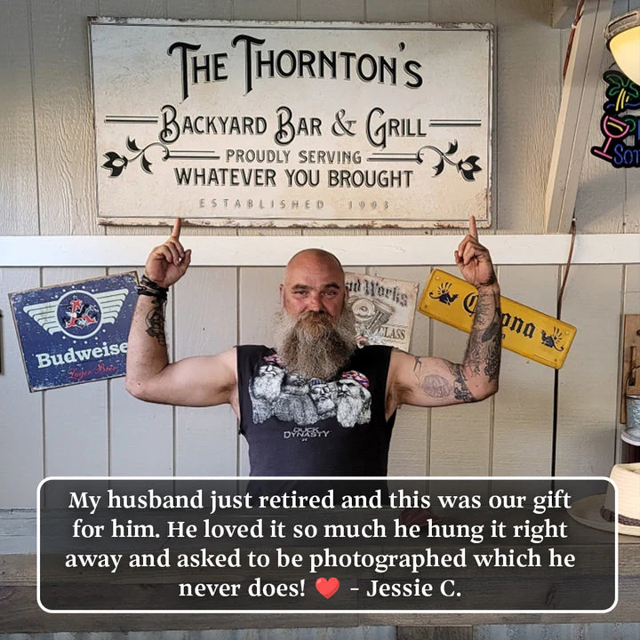 Backyard Bar & Grill Sign - Image 9